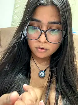 virginbrunette99 online show from December 2025 06:07:02 AM