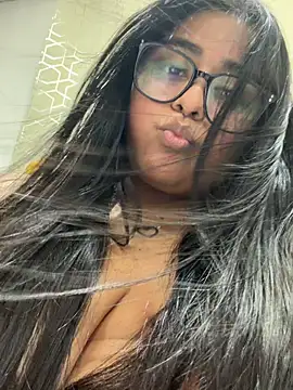 Snapshot of virginbrunette99 chatting on July 2026 06:31:01 AM virginbrunette99 online show from July 2026 06:31:01 AM