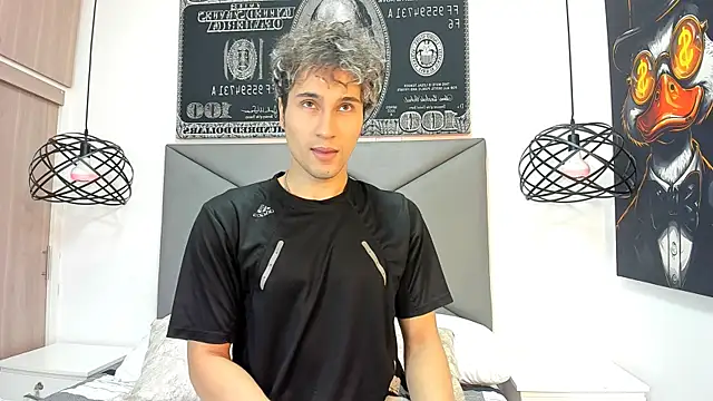 Snapshot of buddy_whitte chatting on November 2025 12:04:02 PM buddy whitte online show from November 2025 12:04:02 PM