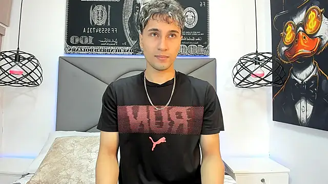 Snapshot of buddy_whitte chatting on November 2025 11:43:02 AM buddy whitte online show from November 2025 11:43:02 AM