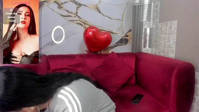 Bella williamss  online show from February 2026 07:32:02 PM