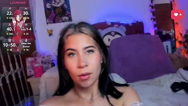 Snapshot of Minami_Nakamura chatting on October 2025 10:38:01 AM Minami Nakamura online show from October 2025 10:38:01 AM