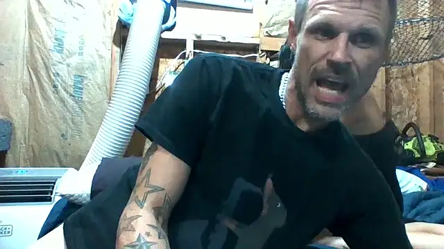 SillyRabbitz online show from September 2025 12:14:01 AM