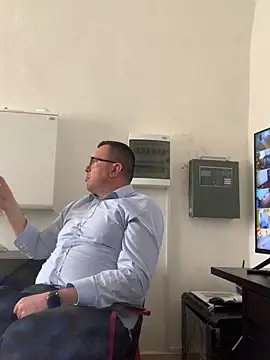 Snapshot of Mike8523 chatting on March 2026 07:13:02 AM Mike8523 online show from March 2026 07:13:02 AM