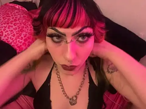 Snapshot of ChrryFoxx chatting on November 2025 11:21:02 AM ChrryFoxx online show from November 2025 11:21:02 AM