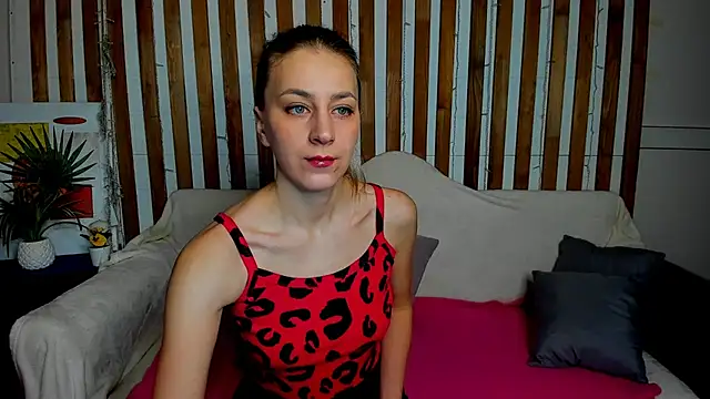 Snapshot of Ellen_Ross chatting on March 2025 01:08:02 AM Ellen Ross online show from March 2025 01:08:02 AM