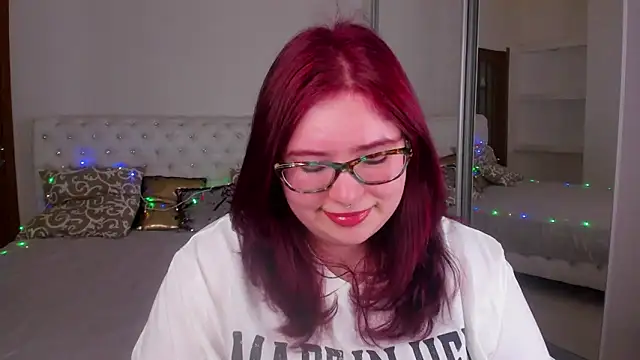 Lily lu one online show from March 2025 07:53:02 PM