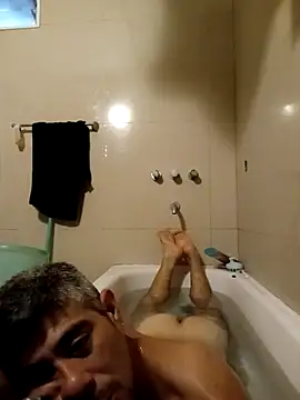 Snapshot of atosved chatting on January 2026 10:41:02 PM atosved online show from January 2026 10:41:02 PM