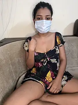 Snapshot of Your_ishani_baby chatting on October 2025 05:46:02 PM Your ishani baby online show from October 2025 05:46:02 PM