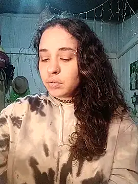 Fellyna online show from October 2025 05:55:02 PM