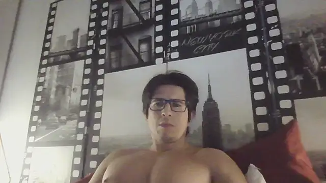 Introlatino88 online show from February 2025 11:47:02 PM