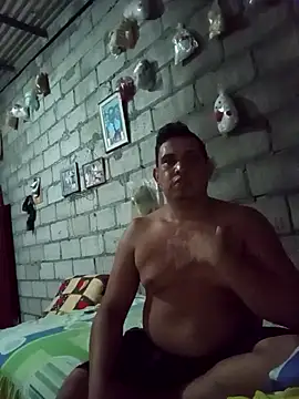 Snapshot of JohnPeterPalacios chatting on February 2026 01:45:01 AM JohnPeterPalacios online show from February 2026 01:45:01 AM