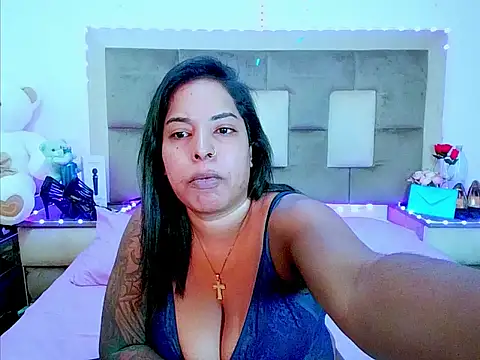 indiantopaz694u online show from May 2026 04:41:02 AM