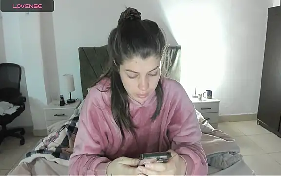 Snapshot of camila_tailors chatting on September 2025 04:29:02 PM camila tailors online show from September 2025 04:29:02 PM