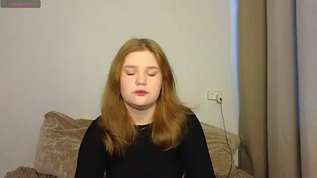 LaseyMoon online show from February 2026 04:46:02 AM