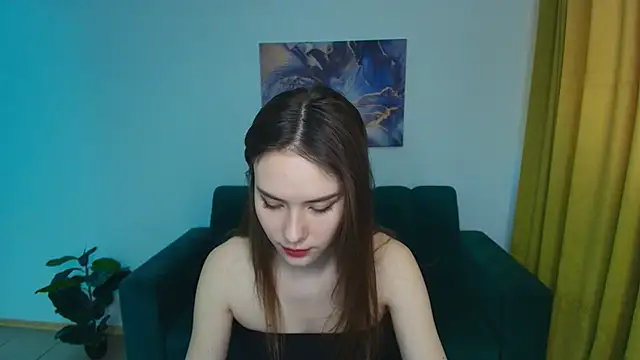 Snapshot of ElenaOconar chatting on March 2025 12:31:02 PM ElenaOconar online show from March 2025 12:31:02 PM