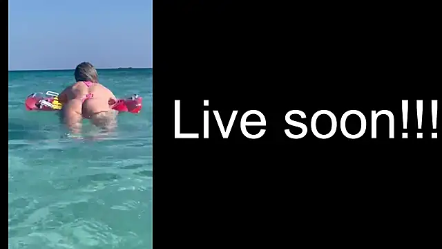 Snapshot of _Allie_ chatting on October 2025 05:33:01 AM Allie online show from October 2025 05:33:01 AM