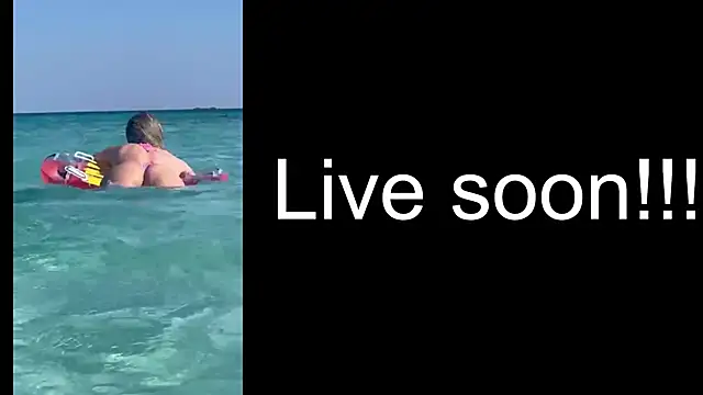 Snapshot of _Allie_ chatting on November 2025 05:40:01 AM Allie online show from November 2025 05:40:01 AM