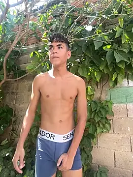 twinks 28 online show from November 2025 03:16:02 PM