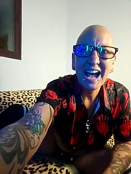 Emma Milf25 online show from November 2025 06:40:01 PM