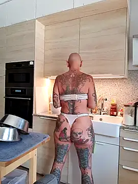 Emma Milf25 online show from May 2026 12:09:02 PM