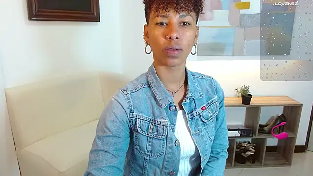 anahi macys online show from October 2025 11:07:01 AM