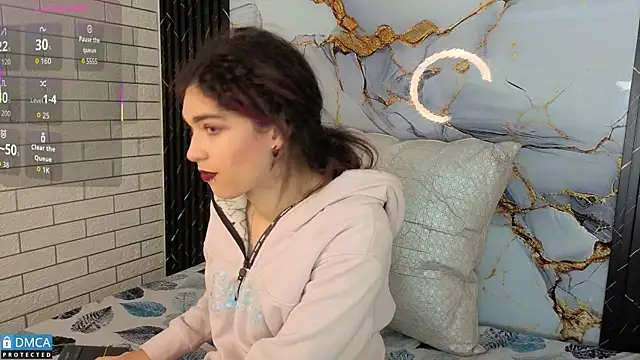 MaeveKuro online show from November 2025 03:15:01 AM