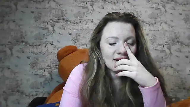 Snapshot of Eveline_May chatting on March 2026 04:23:01 PM Eveline May online show from March 2026 04:23:01 PM