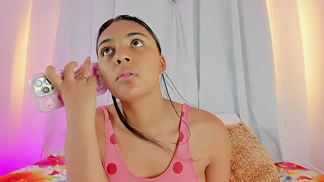 Melodymoore  online show from July 2026 01:19:02 AM