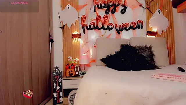 Snapshot of ValeriCardenas chatting on October 2025 01:08:02 AM ValeriCardenas online show from October 2025 01:08:02 AM