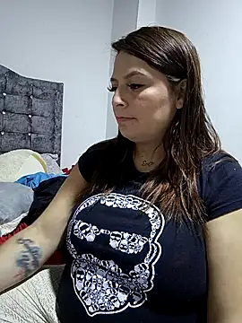 Snapshot of nahomysaints chatting on December 2025 04:38:01 PM nahomysaints online show from December 2025 04:38:01 PM