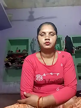 Snapshot of Divya_Chandok chatting on March 2025 04:25:02 AM Divya Chandok online show from March 2025 04:25:02 AM