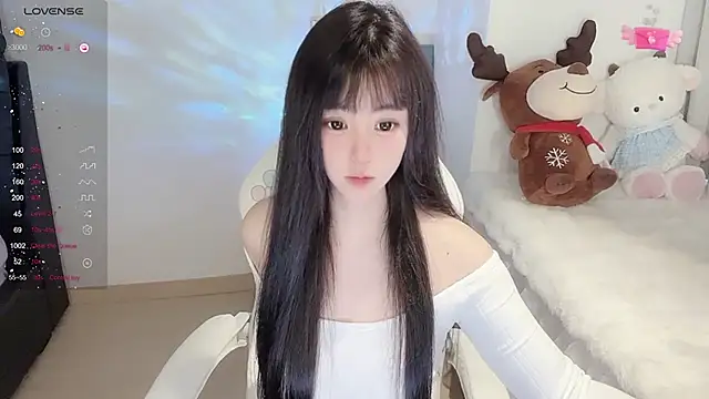 Snapshot of Milla-z chatting on November 2025 09:18:02 AM Milla-z online show from November 2025 09:18:02 AM