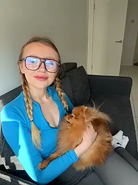 Snapshot of EvaBrooklyn chatting on February 2025 09:11:01 AM EvaBrooklyn online show from February 2025 09:11:01 AM