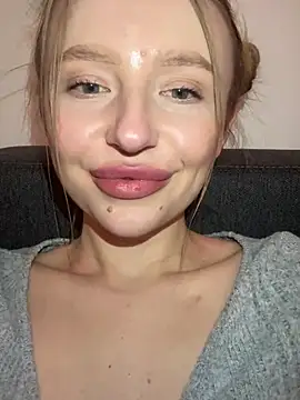 Snapshot of EvaBrooklyn chatting on March 2025 06:54:01 PM EvaBrooklyn online show from March 2025 06:54:01 PM