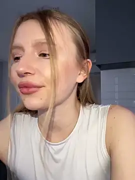 Snapshot of EvaBrooklyn chatting on March 2025 03:31:02 PM EvaBrooklyn online show from March 2025 03:31:02 PM