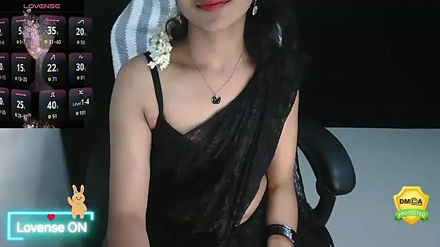 Snapshot of fullmoan chatting on October 2025 05:21:02 PM fullmoan online show from October 2025 05:21:02 PM