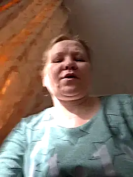 Snapshot of -Kathrine_kit- chatting on October 2025 06:58:02 AM -Kathrine kit- online show from October 2025 06:58:02 AM