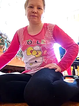 Snapshot of -Kathrine_kit- chatting on October 2025 06:43:02 AM -Kathrine kit- online show from October 2025 06:43:02 AM