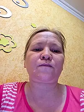 Snapshot of -Kathrine_kit- chatting on November 2025 01:54:02 PM -Kathrine kit- online show from November 2025 01:54:02 PM