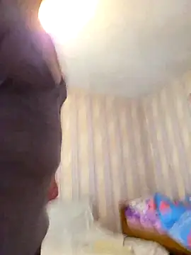 Snapshot of -Kathrine_kit- chatting on November 2025 08:24:01 AM -Kathrine kit- online show from November 2025 08:24:01 AM