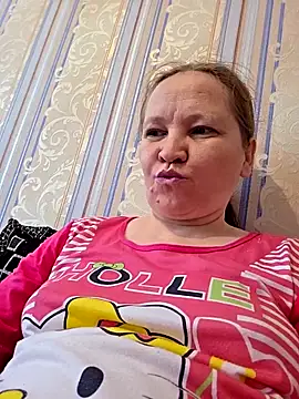 Snapshot of -Kathrine_kit- chatting on November 2025 08:36:02 AM -Kathrine kit- online show from November 2025 08:36:02 AM