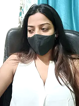 CRAZY  BITE online show from February 2026 09:51:02 PM