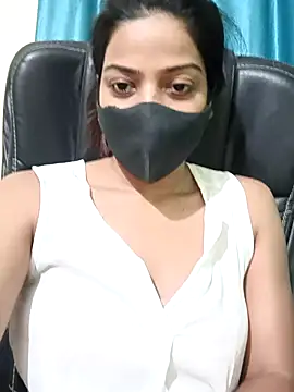 CRAZY  BITE online show from June 2026 10:23:02 PM
