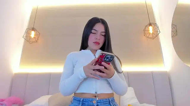 Haily b online show from May 2026 11:04:01 AM