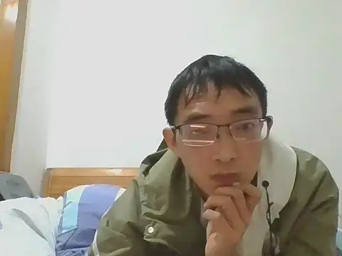 Snapshot of youyouqiuaoi chatting on March 2026 11:06:01 AM youyouqiuaoi online show from March 2026 11:06:01 AM