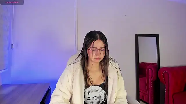 sweet obsession   online show from October 2025 01:44:01 PM