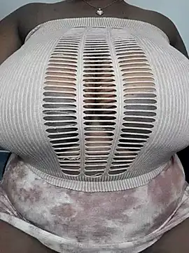 Snapshot of wamie12 chatting on March 2025 12:47:01 AM wamie12 online show from March 2025 12:47:01 AM