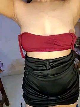 annie-Minj online show from March 2025 06:55:01 PM