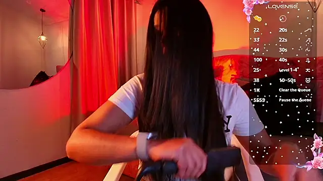 miaoconell online show from October 2025 08:33:01 PM